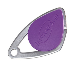 080109/Badge électronique inox coul violet (colisé par 20) prix unit.